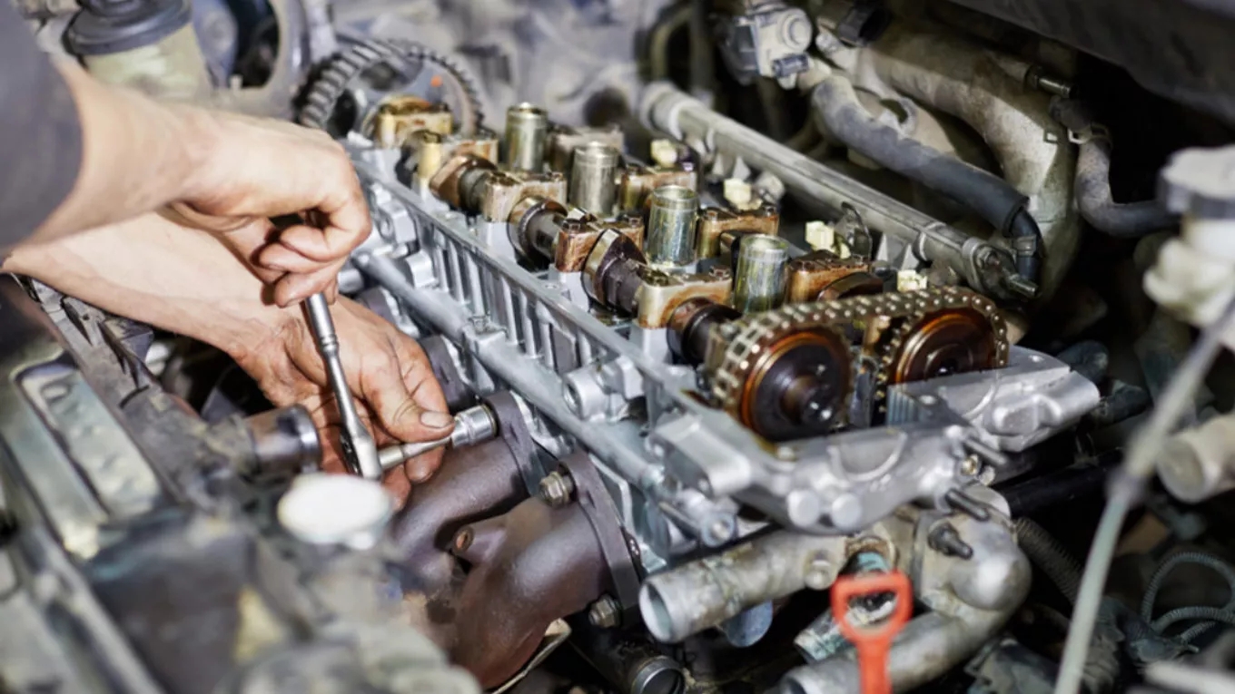 Car valve and its role in engine performance