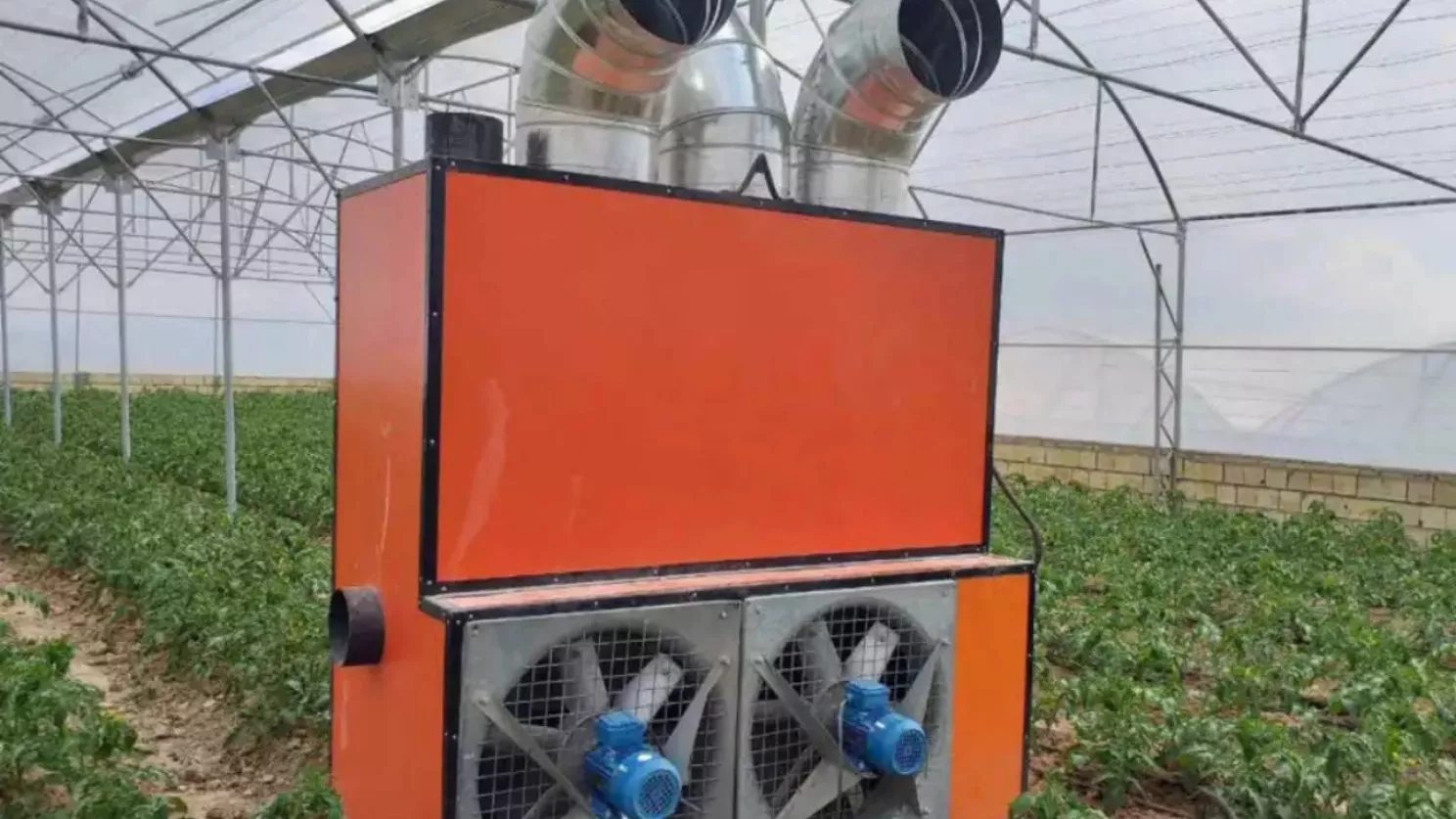 The performance of the hot air furnace in the greenhouse