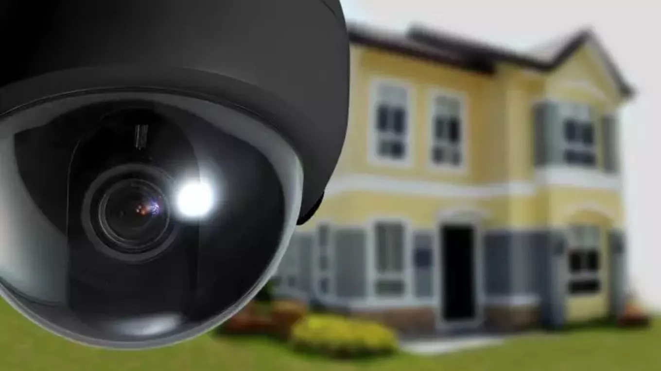 The concept of simultaneous broadcast in CCTV