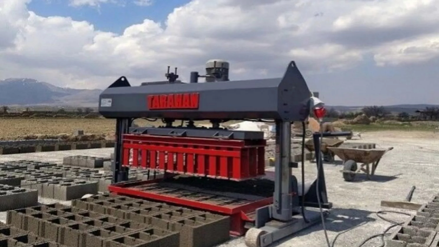 Performance of concrete block production machines