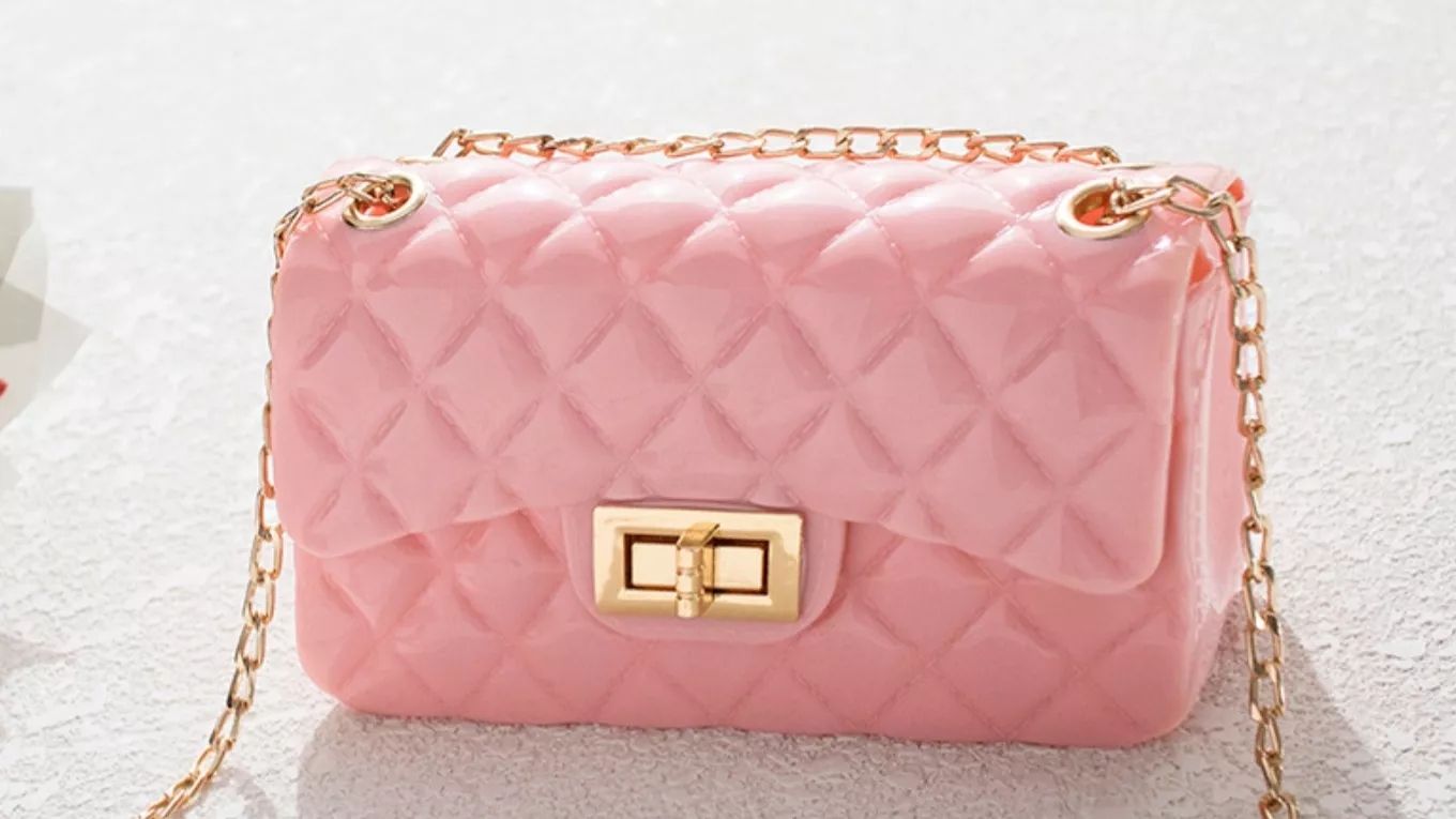 Different styles and designs of women's bags