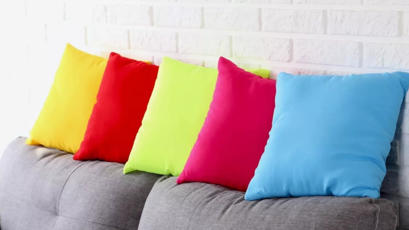 The effect and role of the color of sofas in interior decoration