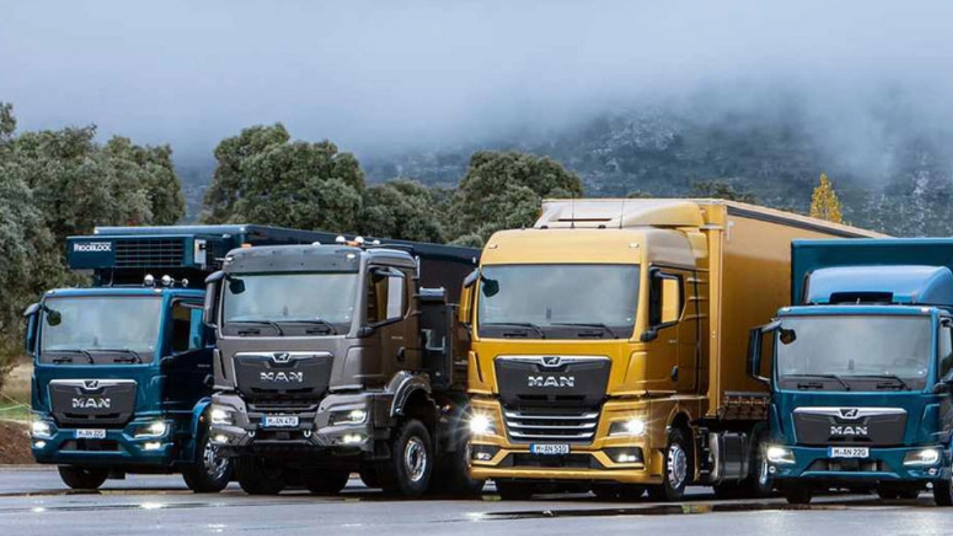 Electrical and motor accessories of Scania, Volvo and Mann Gomshadzehi cars in Zahedan