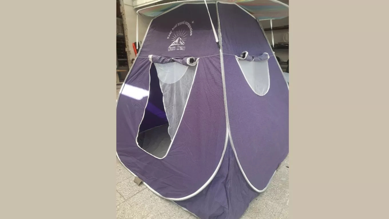 Skeleton head tent in Haddadi tent world