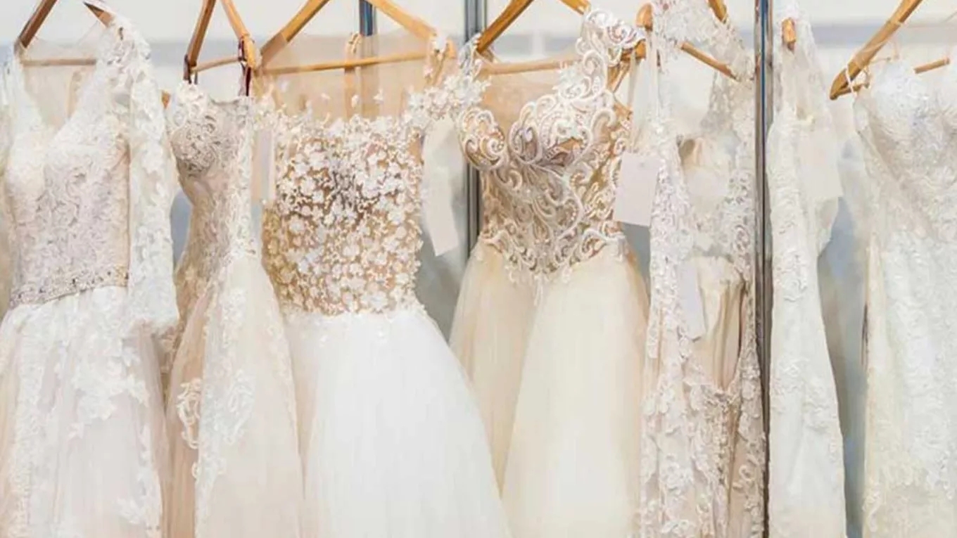 Types of fabrics commonly used in wedding dresses