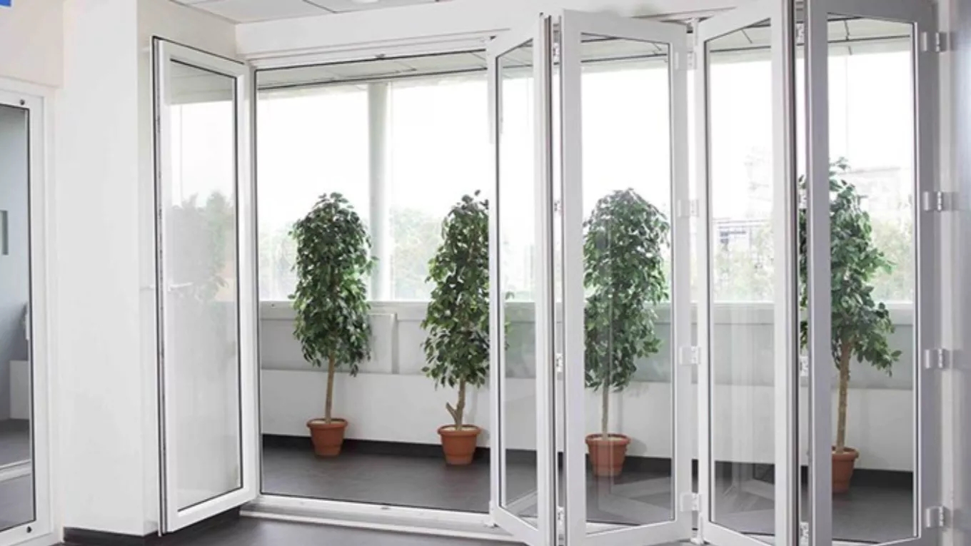 پنجره آکاردئونی دو جداره UPVC
