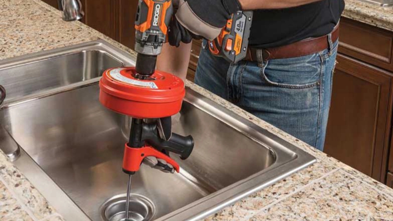 Introduction of different pipe opening devices