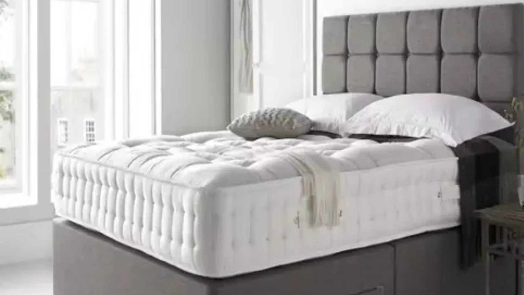 What are the types of comfortable mattresses?