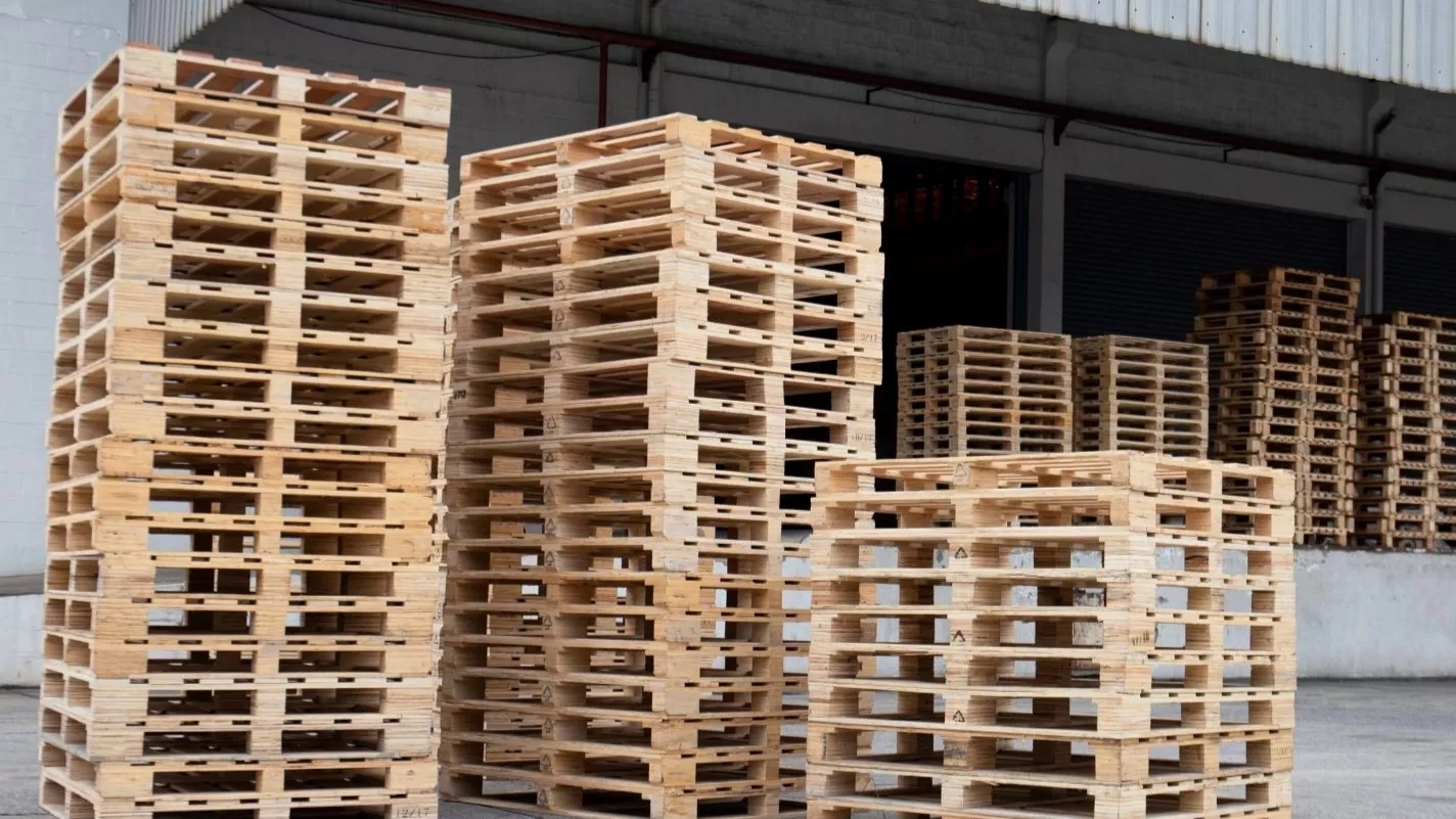Important points of buying wooden pallets