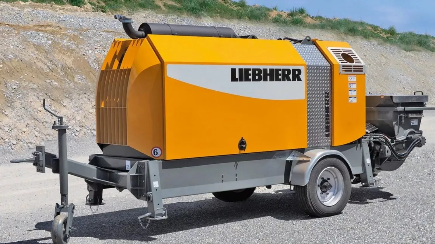 How does a concrete pump work? Components and types of concrete pumps