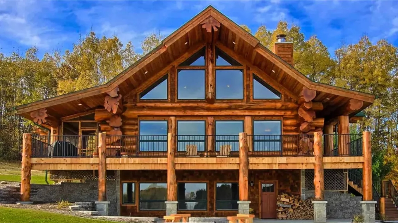 Wood suitable for building a wooden house