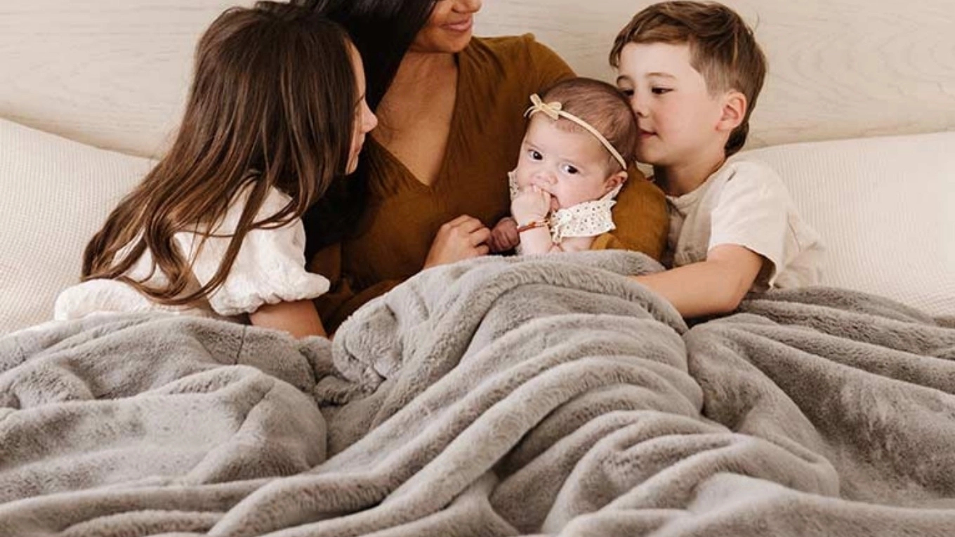 What is a jelly blanket and what is its use?