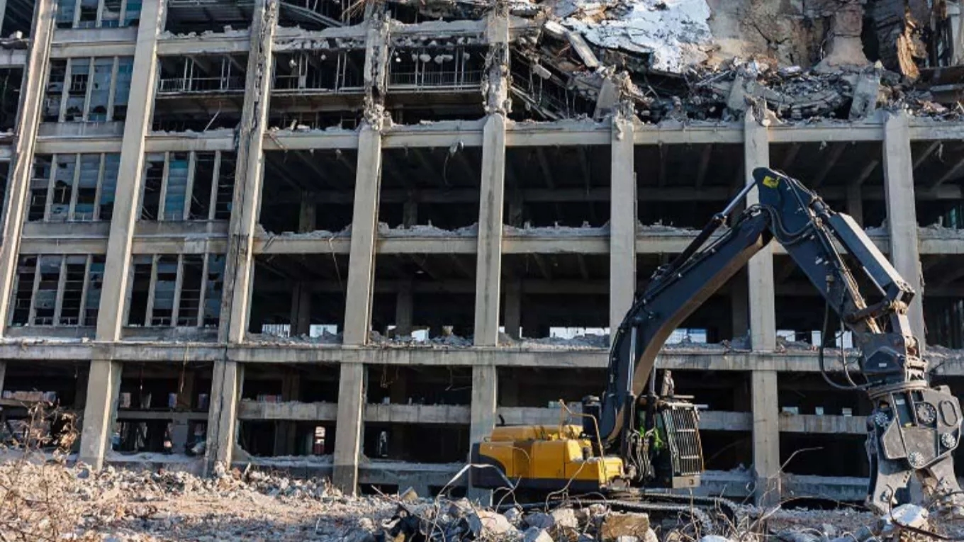 What is structural destruction and what are its methods?
