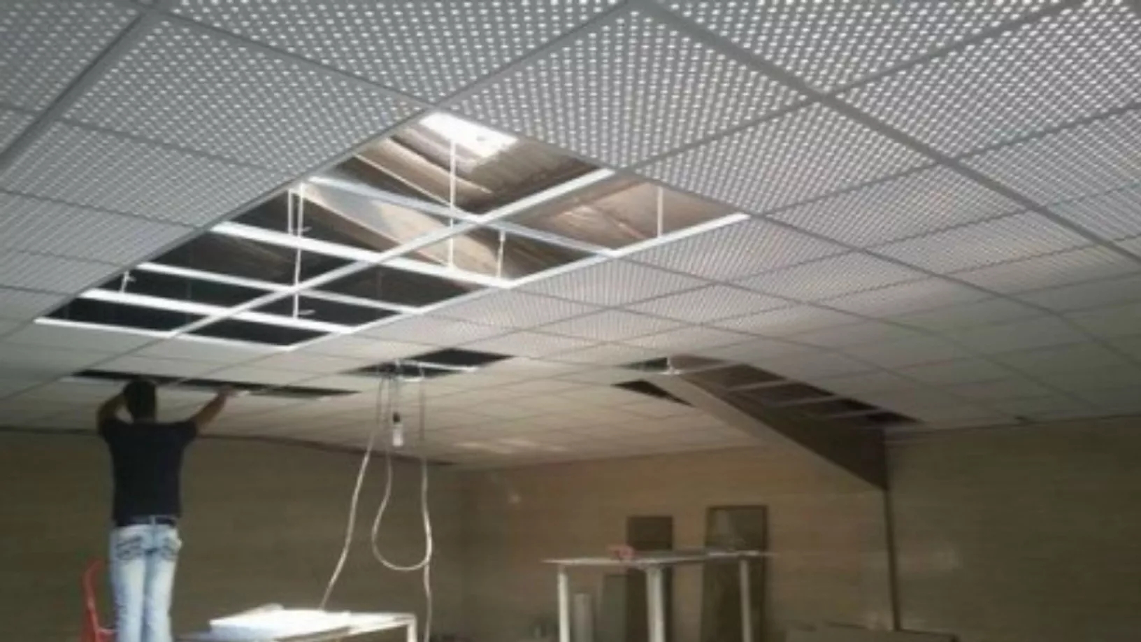 Armstrong false ceiling