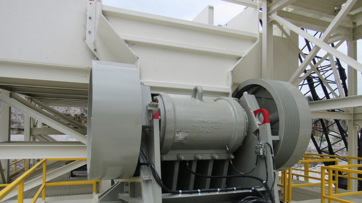 Jaw crusher machine