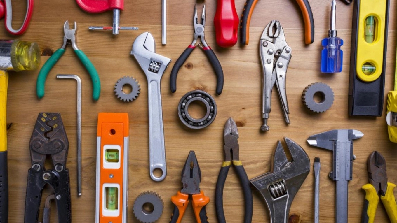 Production and distribution of global construction tools in Rasht