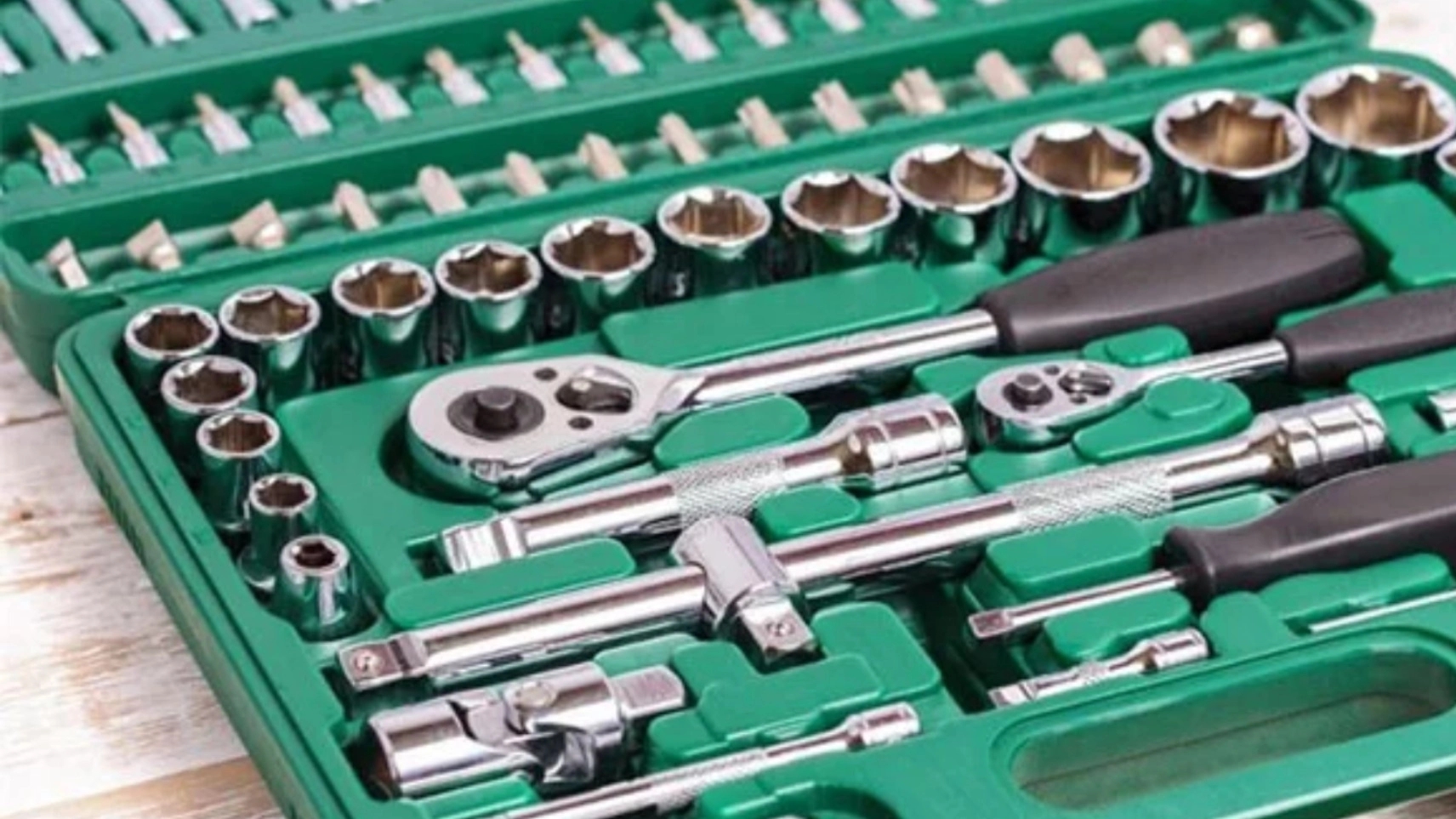 Practical tools for car repair