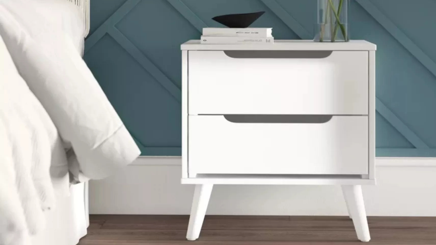 Bedside table buying guide