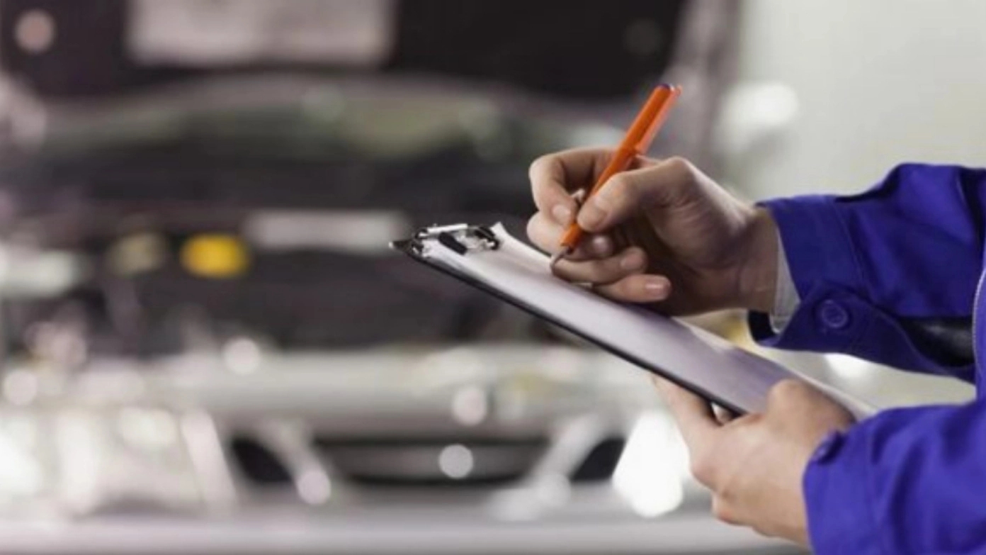 Car maintenance What is periodic car service?