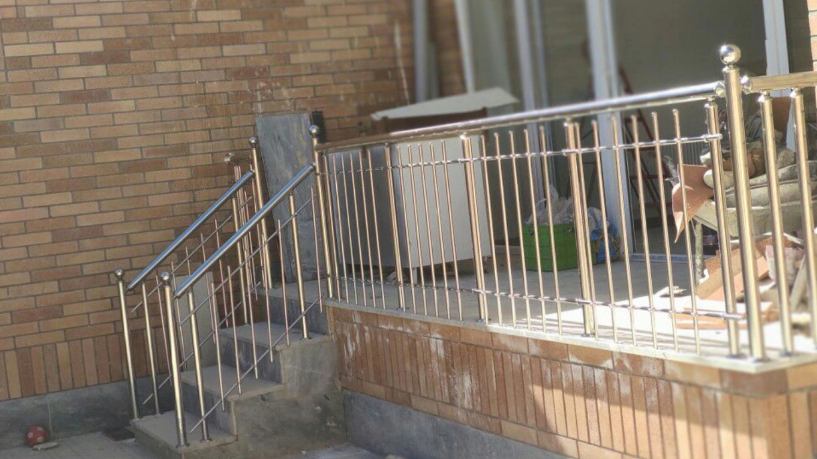 Apex steel fence in Najafabad