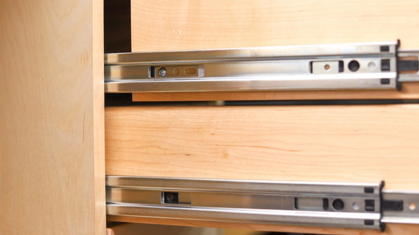 Getting to know the types of cabinet rails and their unique features