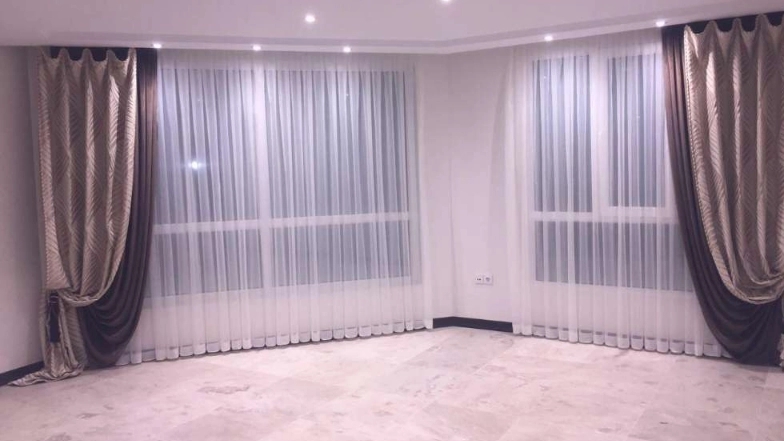 Diamond Gallery sells carpets and curtains in Sahand Tabriz