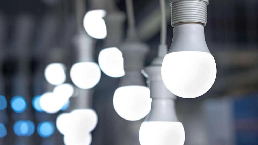 The difference between white, moonlight and solar lamps