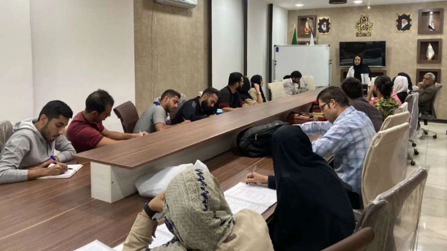 Tovana Vocational Technical School in Isfahan