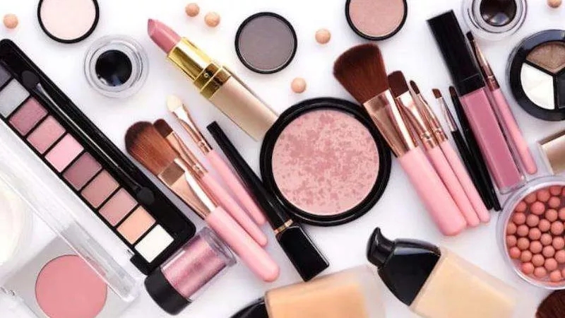 Introduction of various cosmetic tools