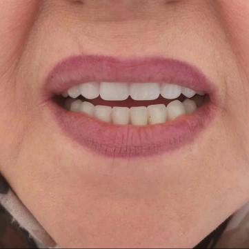من هو طبيب الأسنان وكيف يختلف عن طبيب الأسنان؟