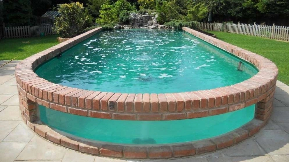 Types of swimming pools in terms of materials
