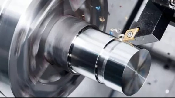 دستگاه تراش سی ان سی CNC چیست و چه کاربردی دارد؟