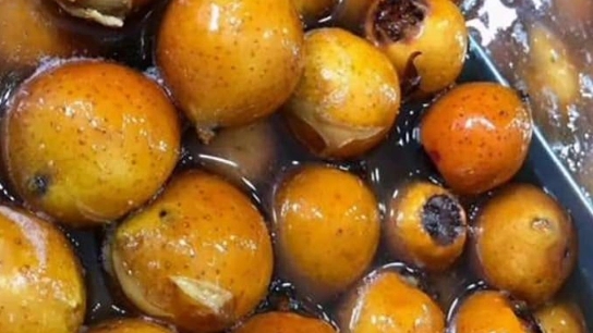 طرز تهیه ترشی ازگیل در ۳ مرحله
