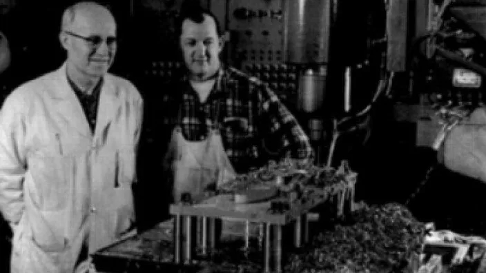 History and constituent parts of CNC machine