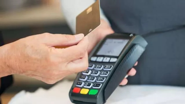 Card reader and its types and benefits