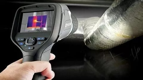 Leak detection device and its application