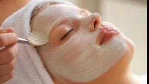 What is a face mask and why should we use it?