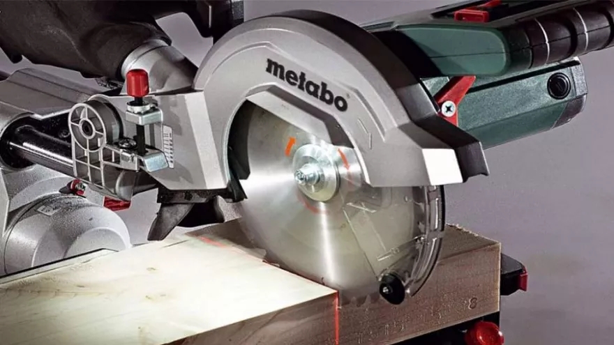 Types of wood cutting machines