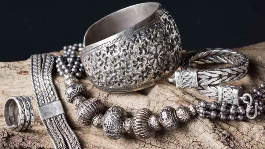 What is the meaning of gold repair?