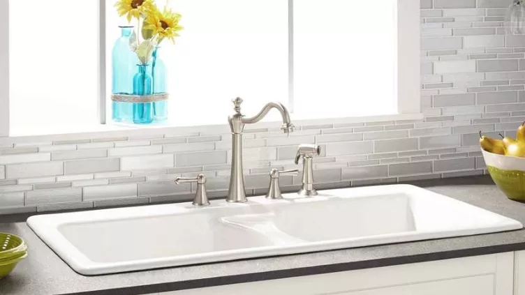 Types of sinks based on material
