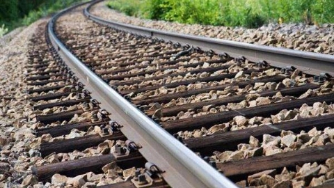 آنالیز آلیاژ ریل راه آهن