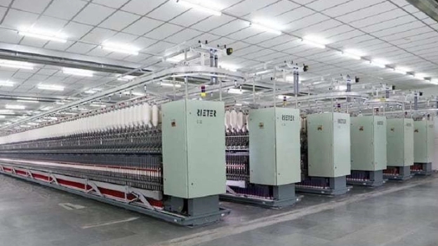 Machines used in short fiber spinning line