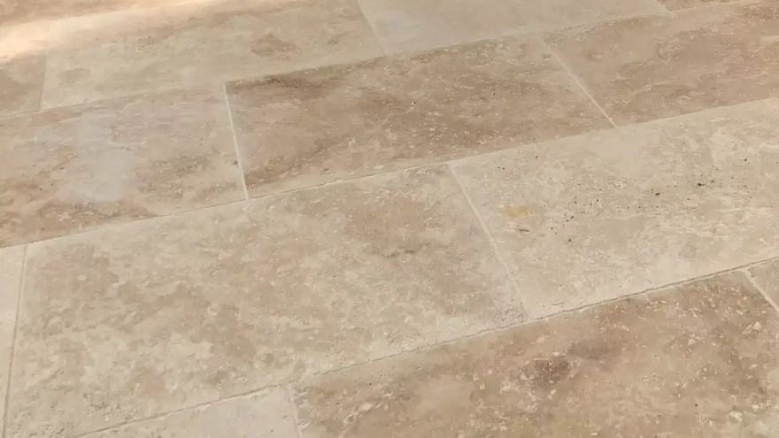 Characteristics of travertine stone