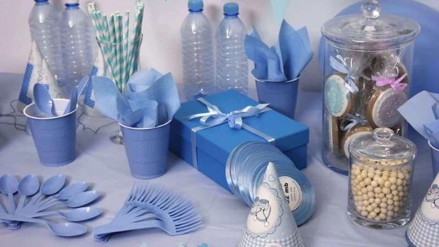 What is a disposable container? Its history, uses and benefits