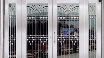 Manufacturer of modern Ilan steel doors in Rabat Karim, Tehran