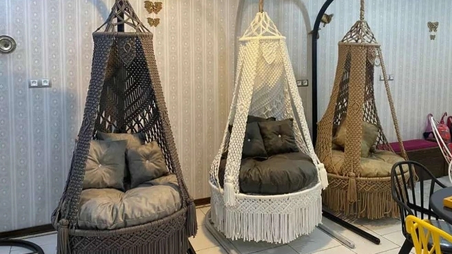 Manufacturer of huge relaxation swings in Islamshahr, Tehran