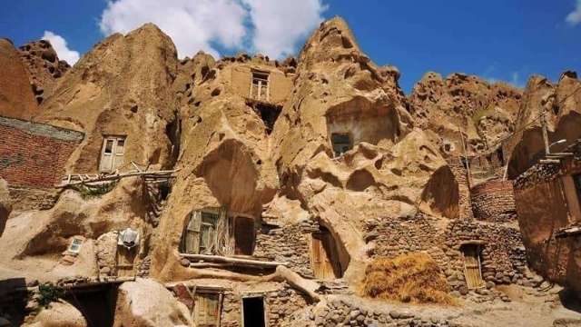 Sadri ecotourism residence in Kandavan, Tabriz