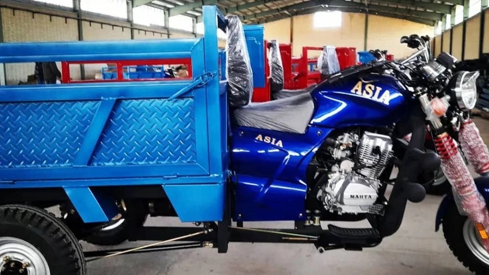 Motor Asia three-wheeler manufacturing company in Hamedan
