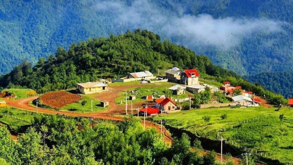 Rostgar's dream ecotourism residence in Rankoeh Amlesh