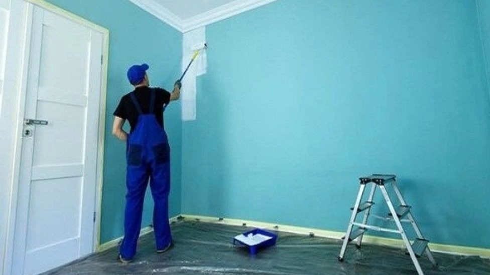 Implementation of painting and interior decoration of Amiratas in Rasht